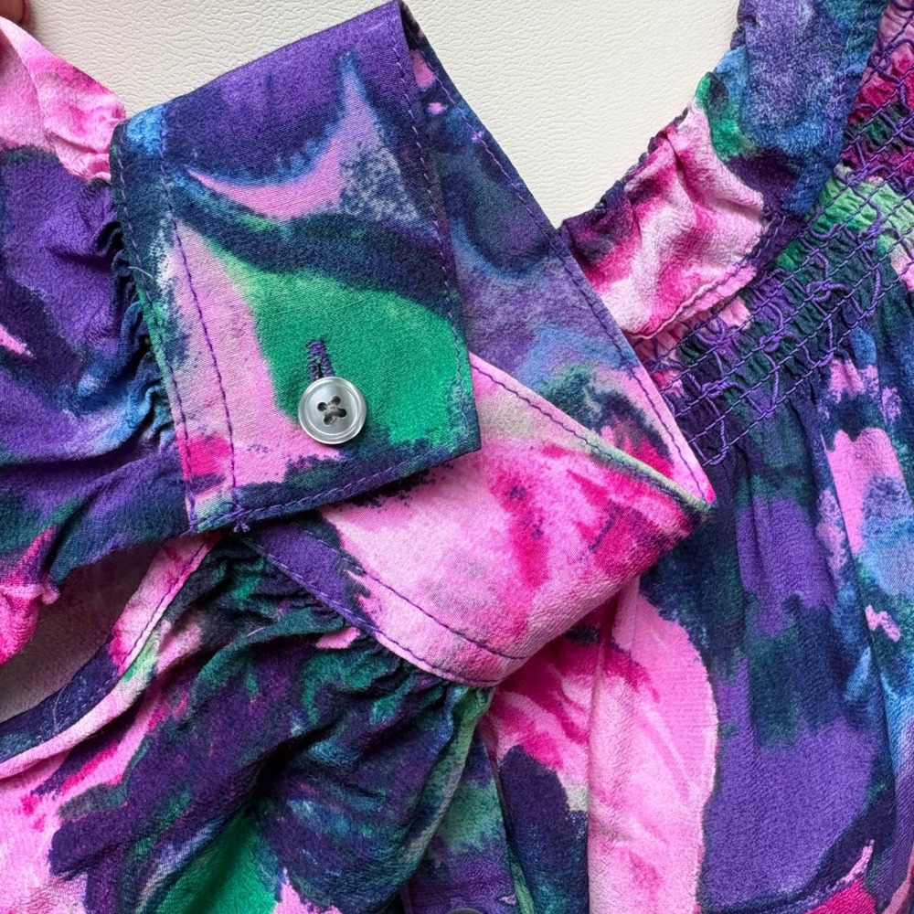 Talbots Floral Blouse XL Purple Pink Smocked Ruffle Neck Watercolor Garden Party - Picture 6 of 9